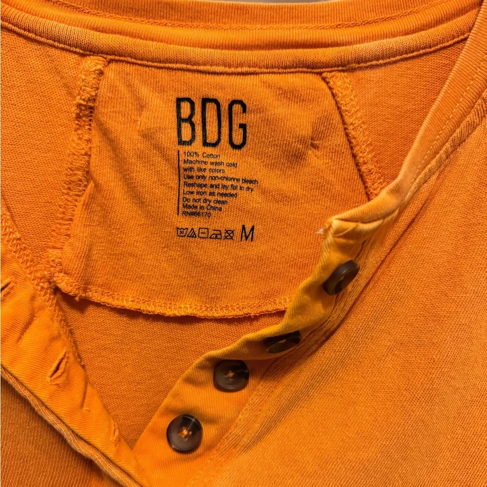 BDG Women's Orange Crop Top - Picture 4 of 4